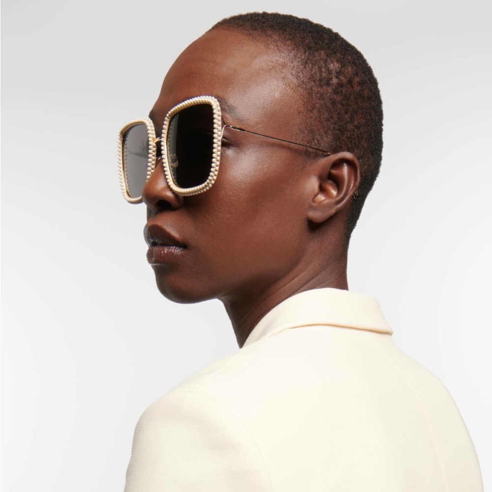 DIOR MissDior S2U Pearl Sunglasses - Picture 13 of 16